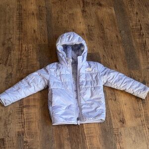 The North Face Kids Puffer Jacket in Light Gray